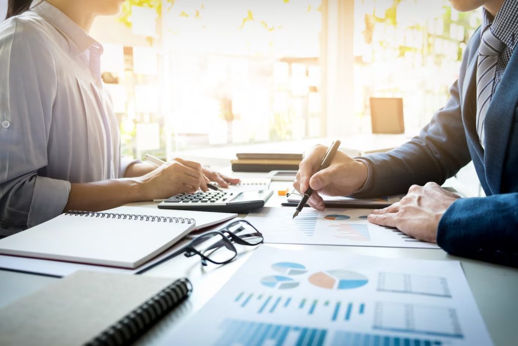 Quantum Management - Expertiza si Consultanta in Achizitii